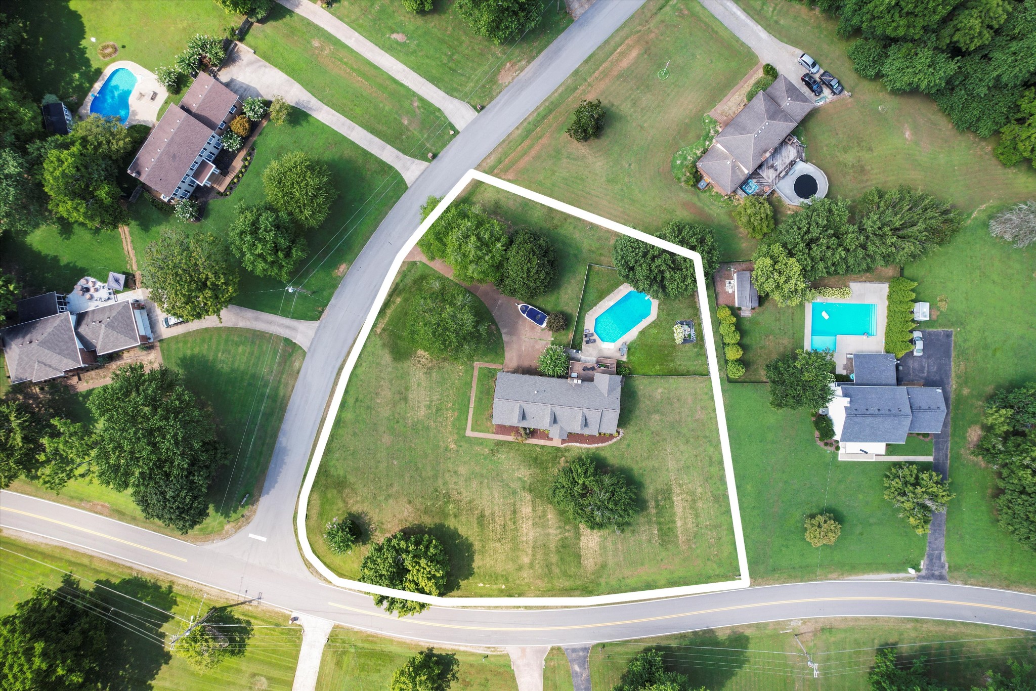 100 Sioux Ct