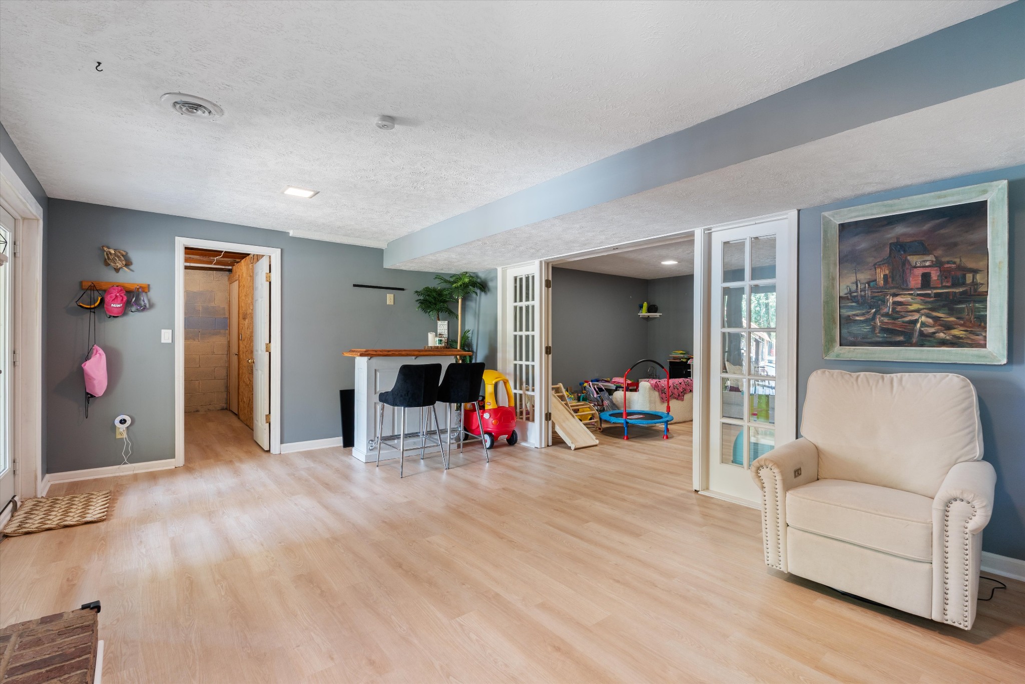 100 Sioux Ct