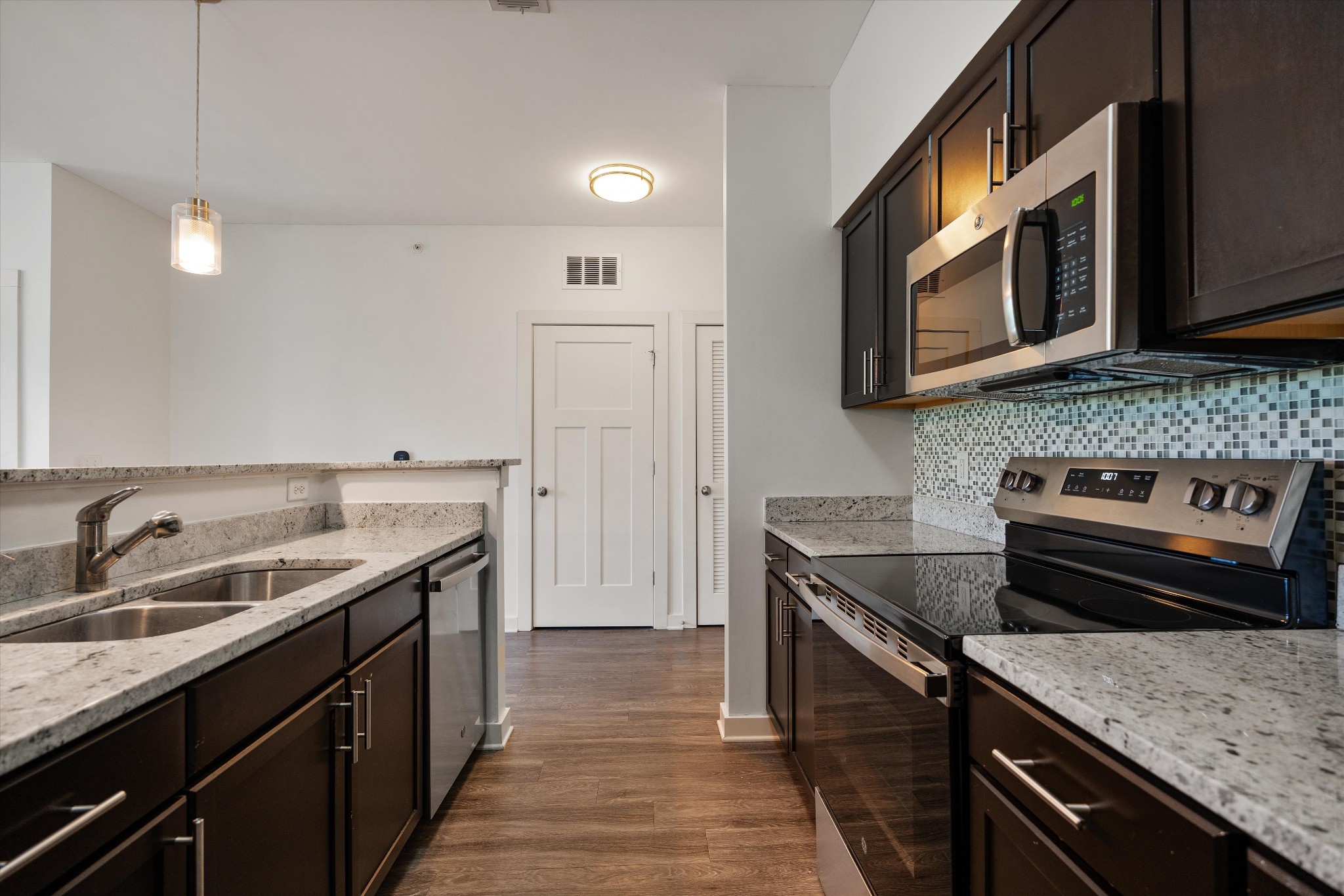 414 Rosedale Ave Unit: 310