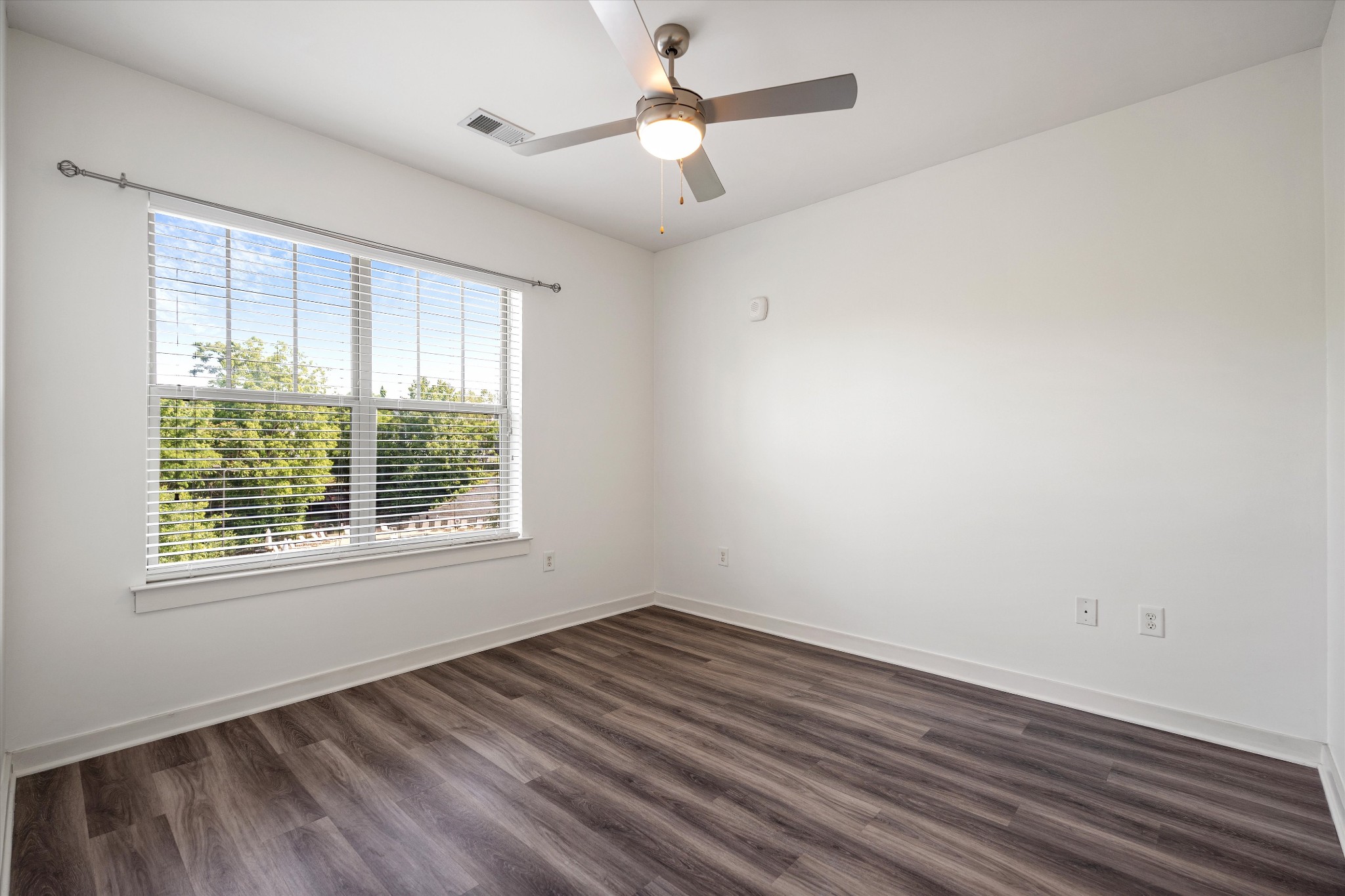 414 Rosedale Ave Unit: 310