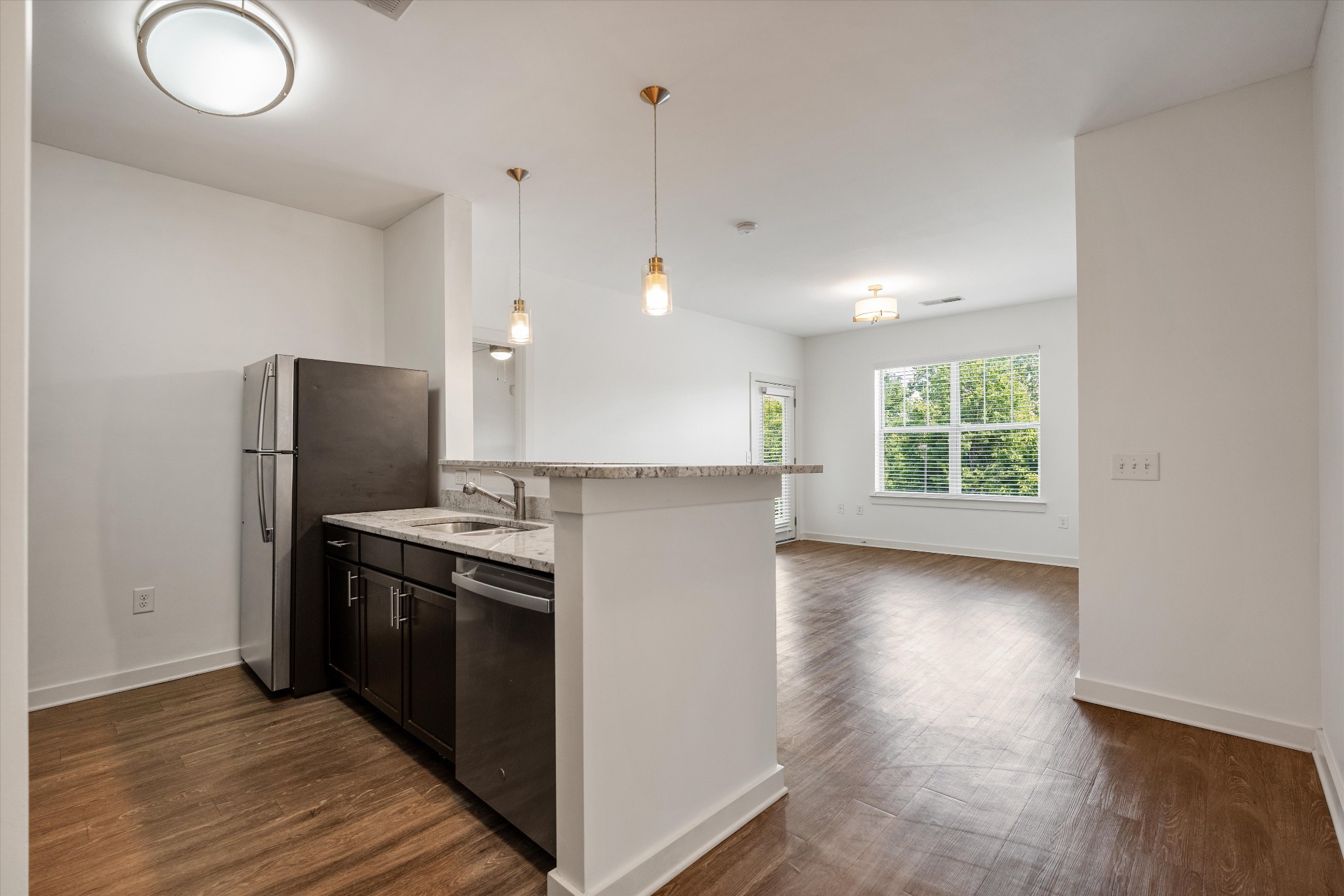 414 Rosedale Ave Unit: 310