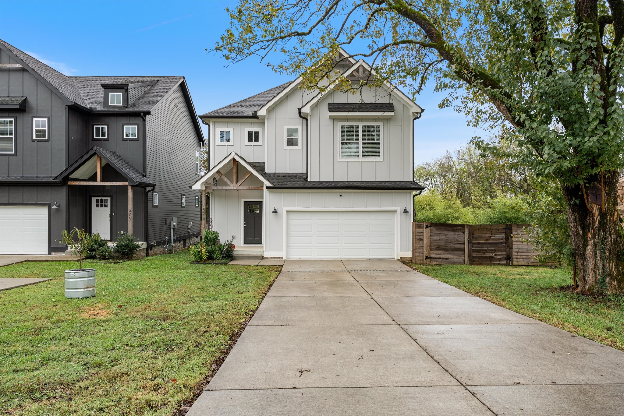 575 Green Ln