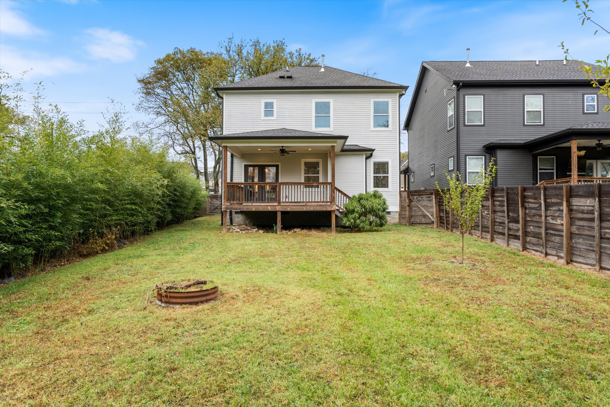 575 Green Ln