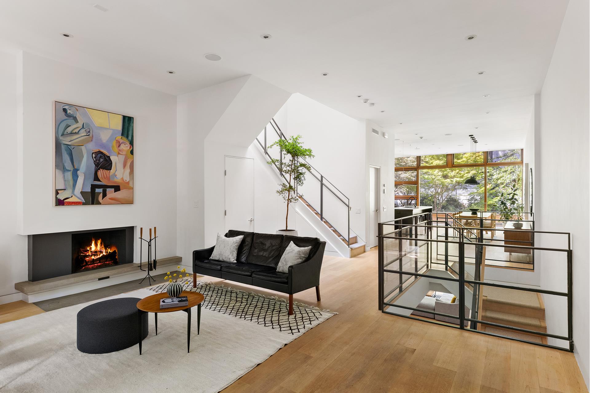 31 GROVE Street NA