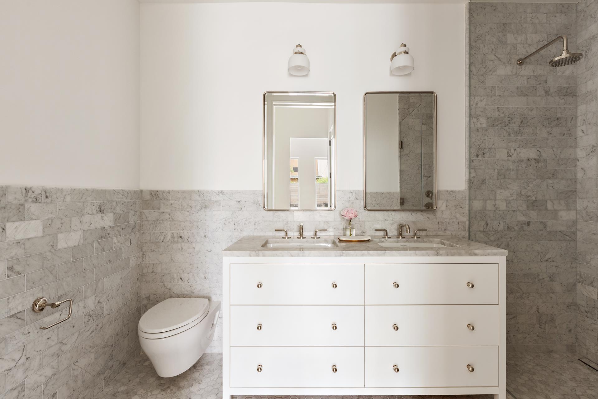 524 HALSEY Street 105