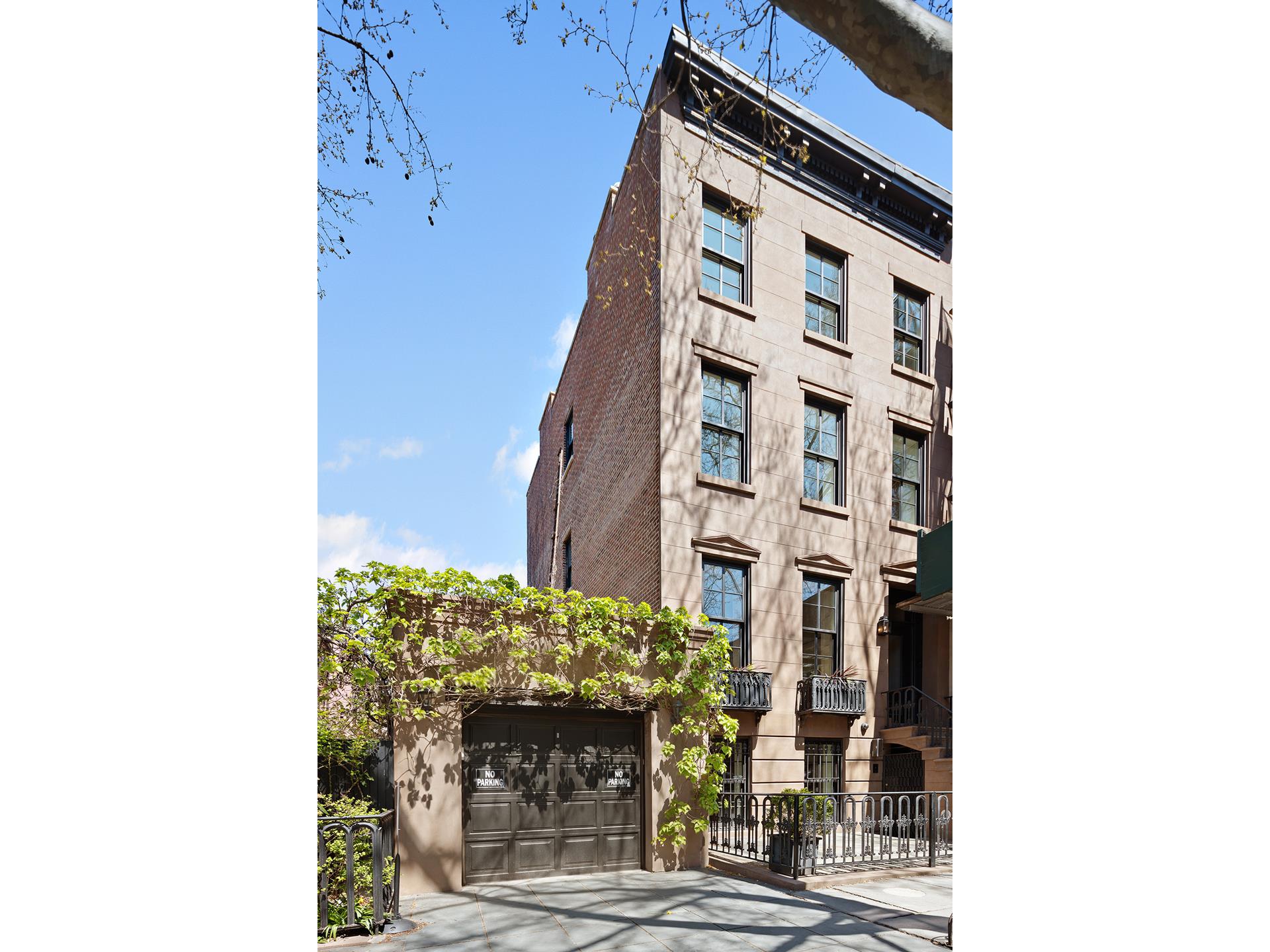 219 KANE Street