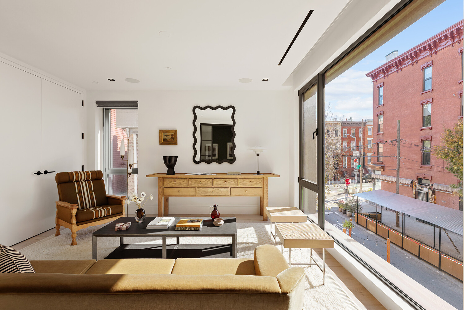 113 N 9TH Street 2