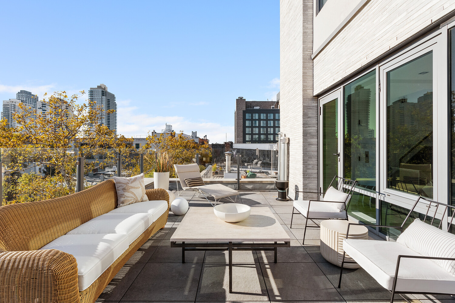 113 N 9TH Street 2