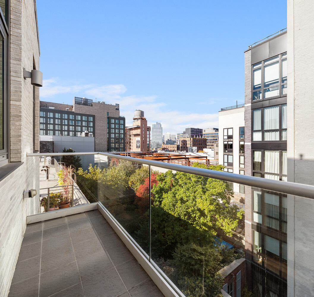 113 N 9TH Street 2