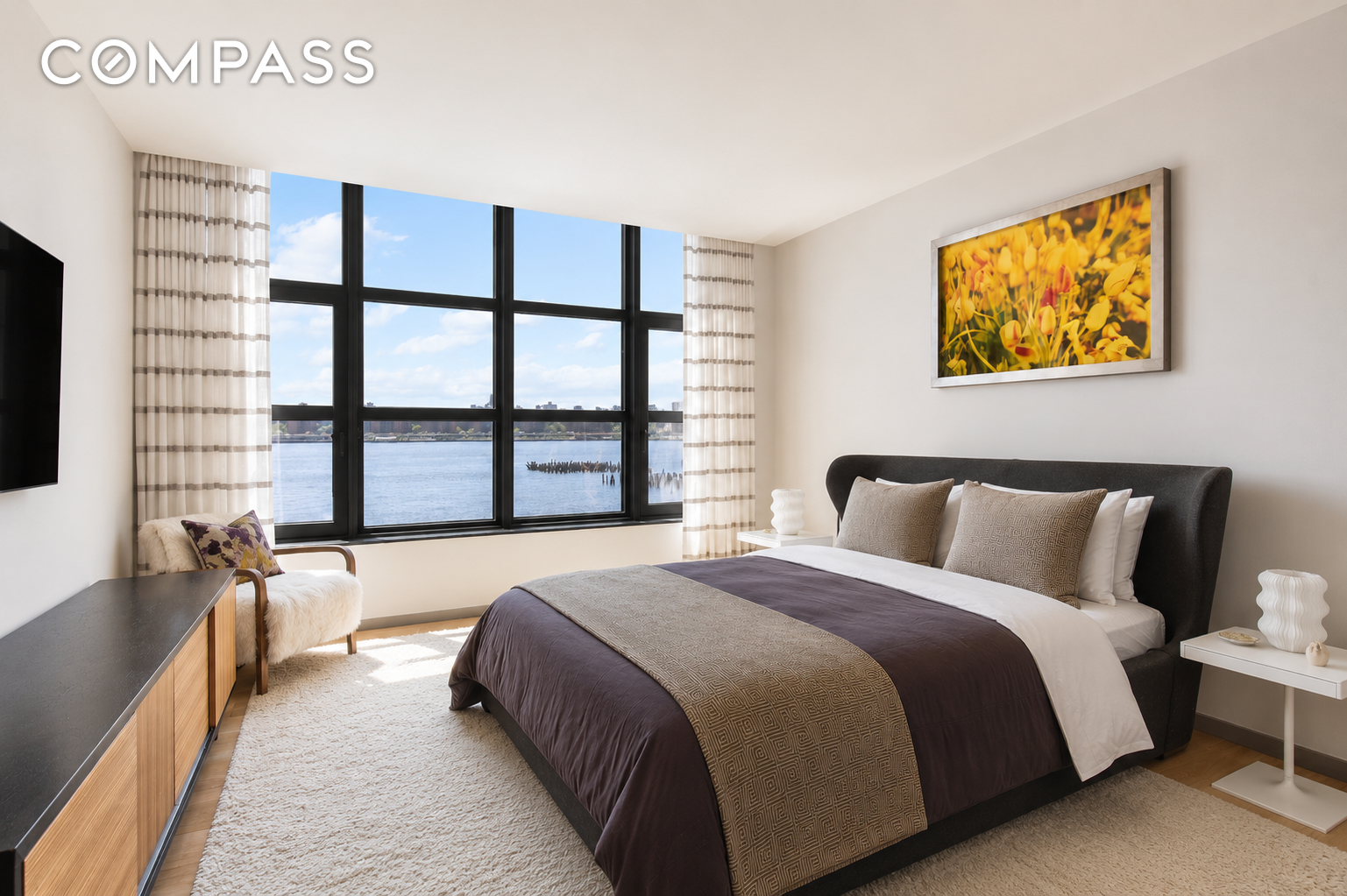 29 Huron Street 2DW