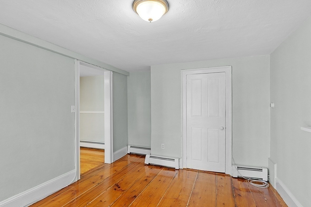 7 Andrew Street # 14