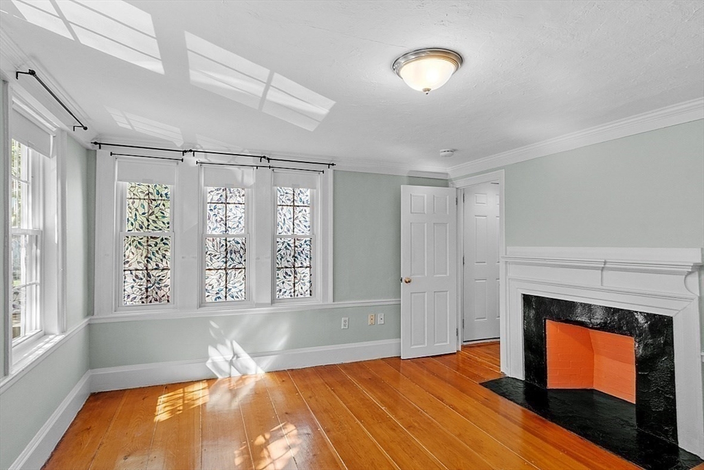 7 Andrew Street # 14