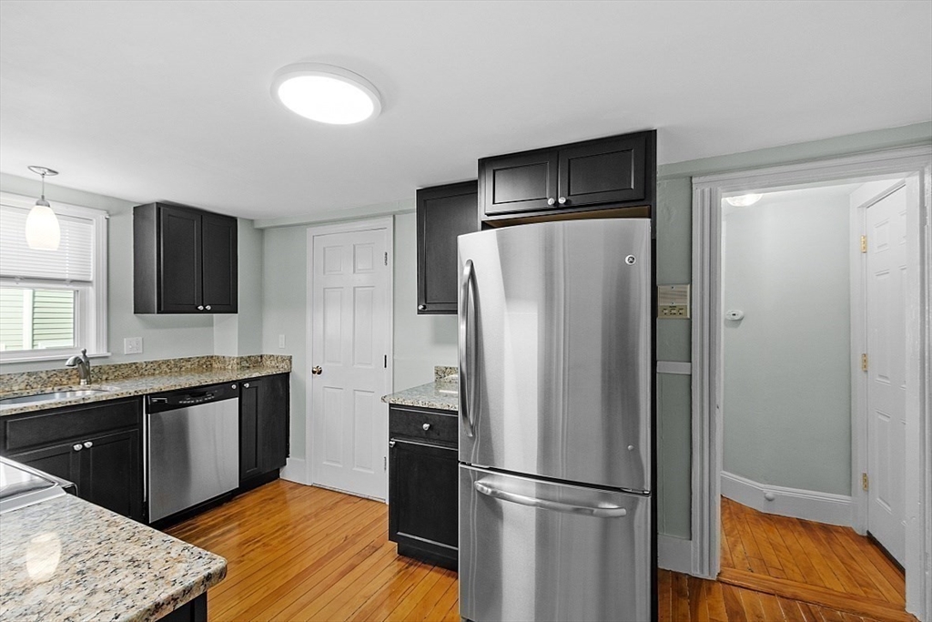7 Andrew Street # 14