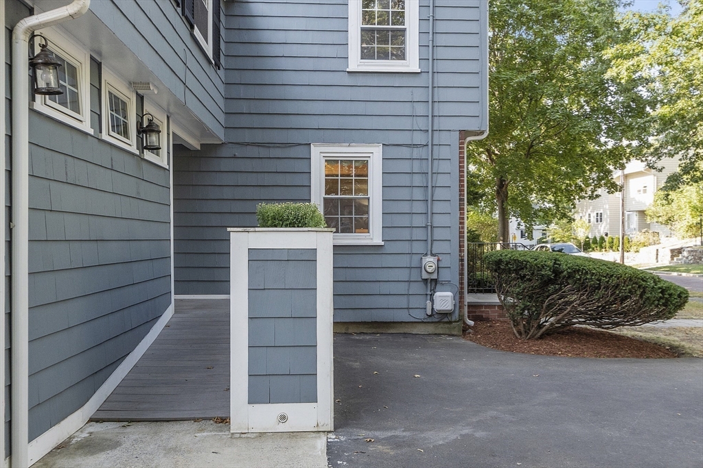 17 Coolidge Road