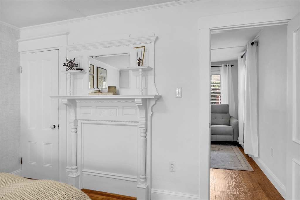 87 Condor Street # 1