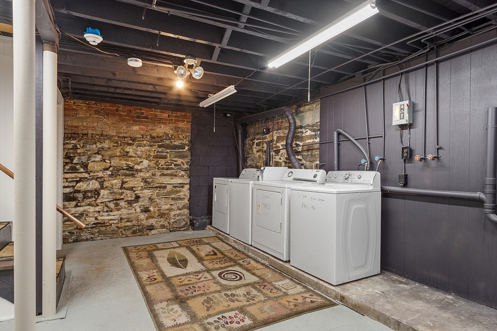 44 Dana Street # 1C