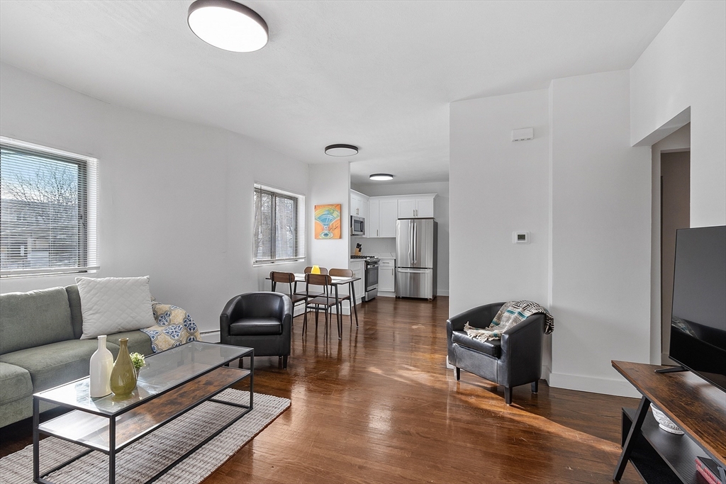 52 Bonair Street # 1B