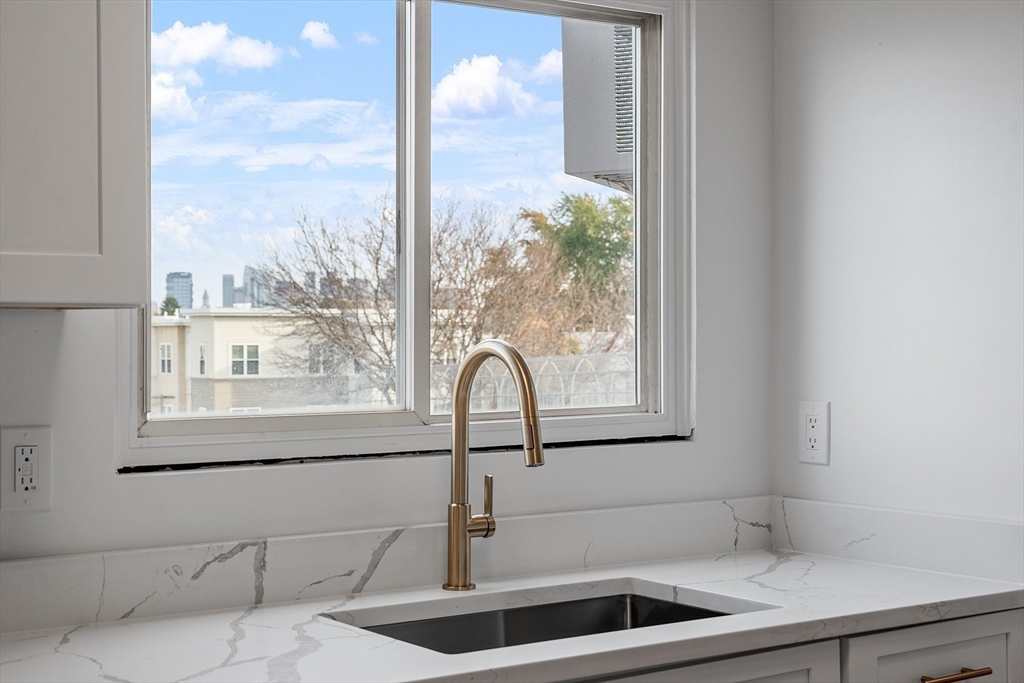54 Bonair Street # 5
