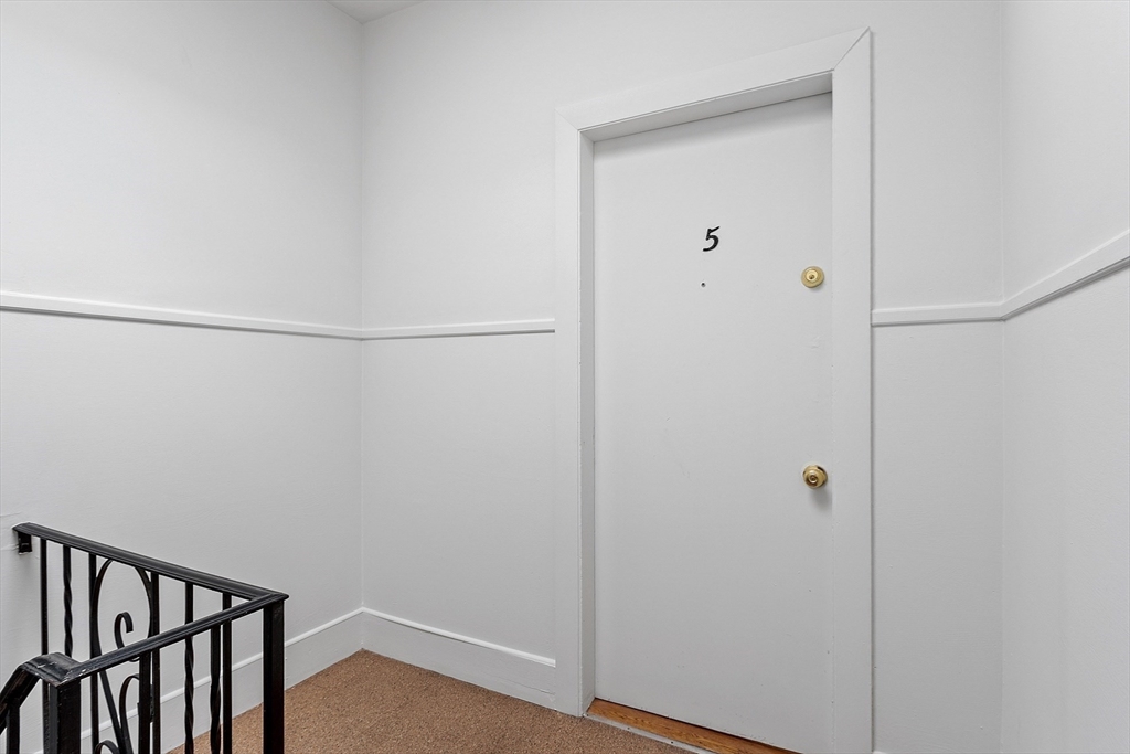 54 Bonair Street # 5