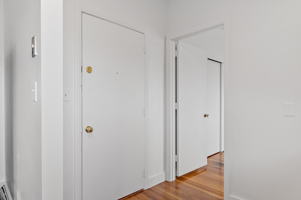 54 Bonair Street # 5