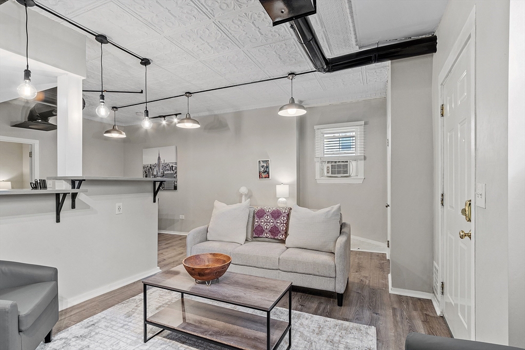 1 Hazel Street # 23R