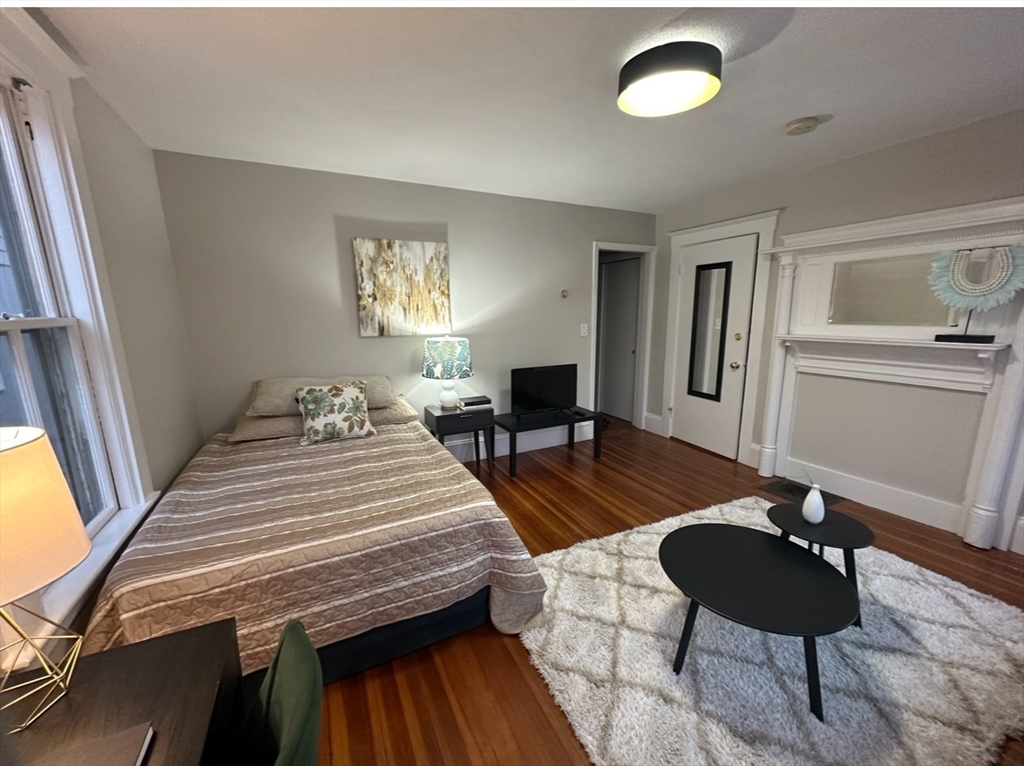 54 Bonair Street # 1A