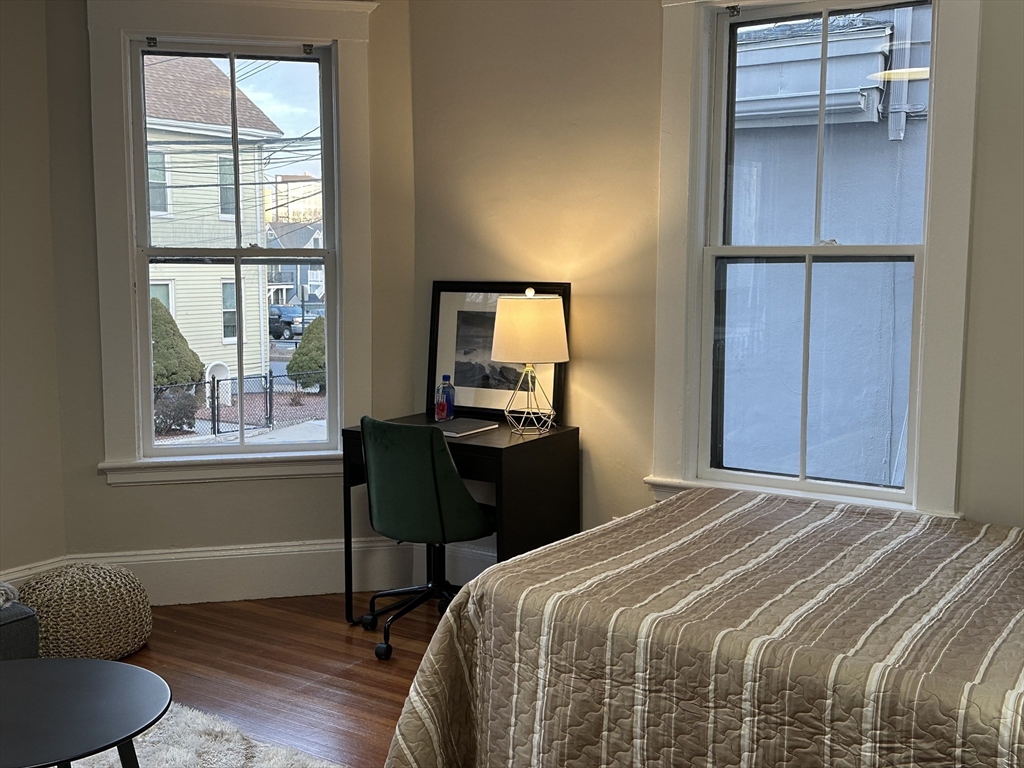 54 Bonair Street # 1A