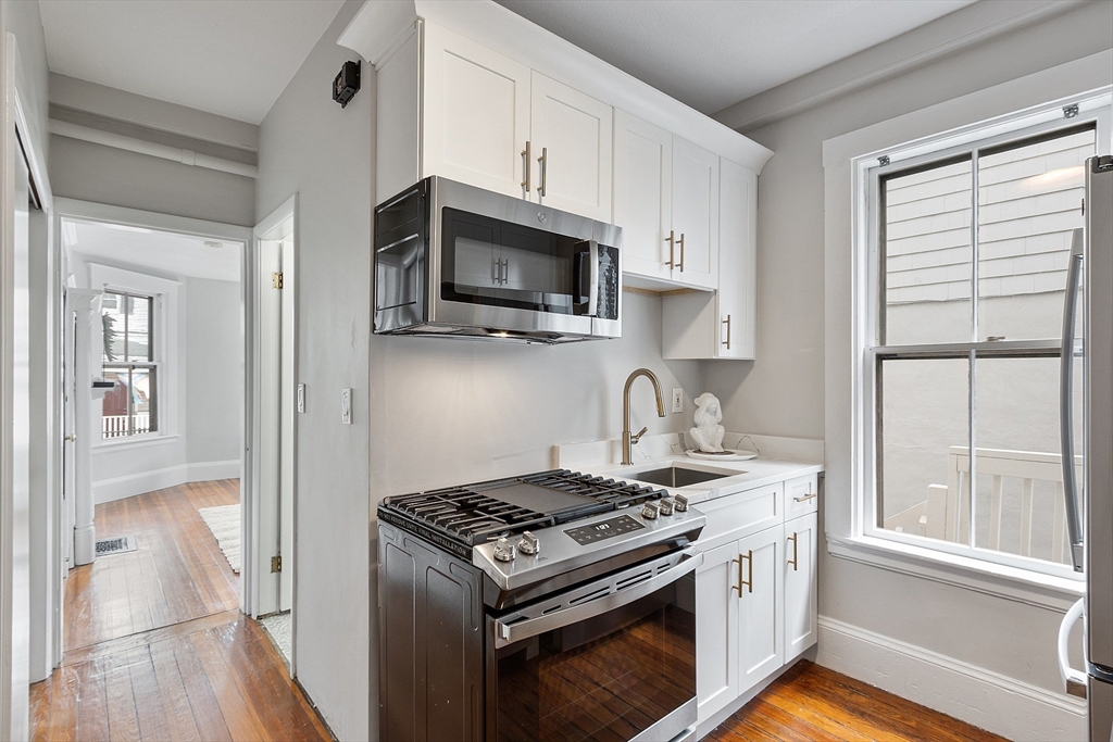 54 Bonair Street # 1A