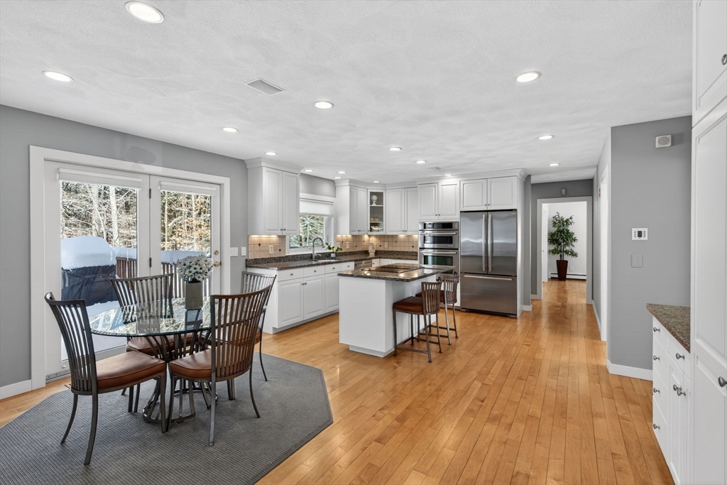 3 Worthington Green