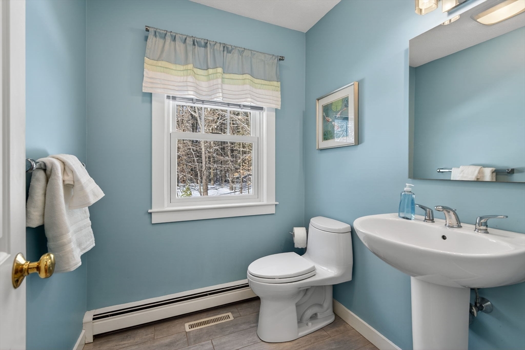 3 Worthington Green