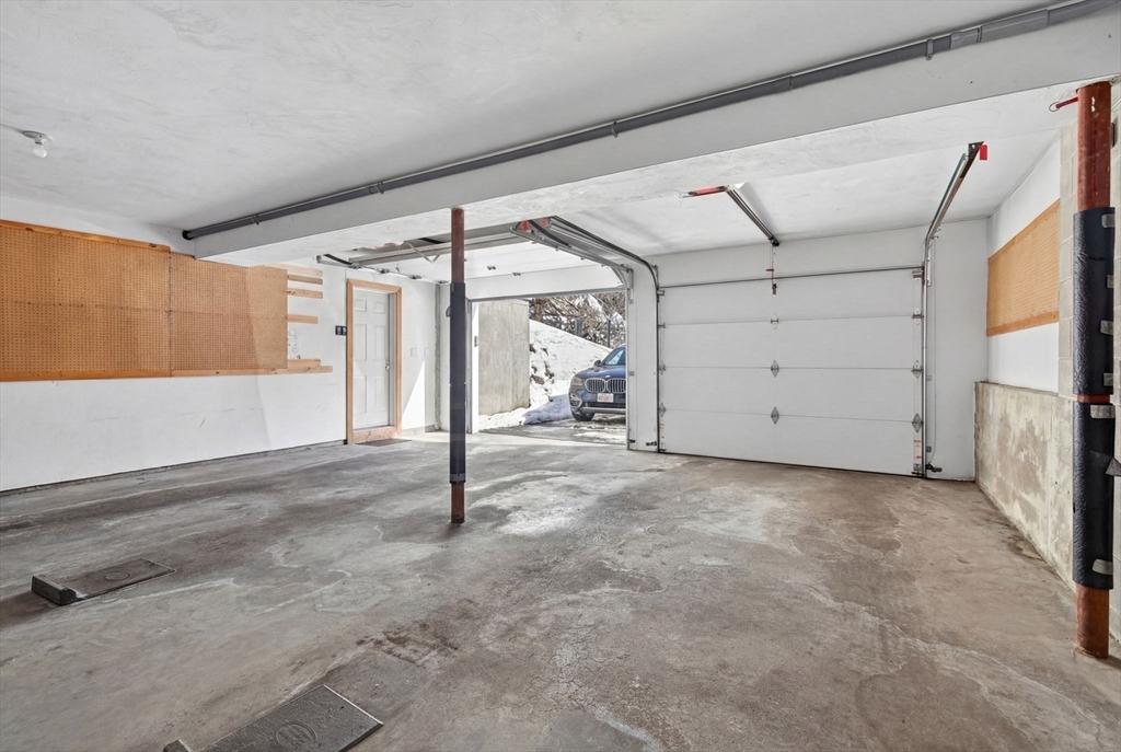 3 Worthington Green