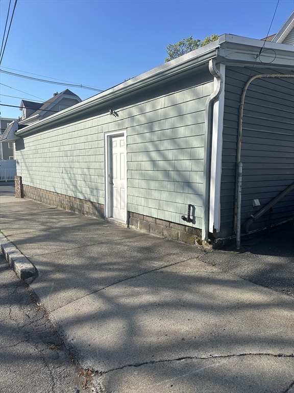 279 Boston Street