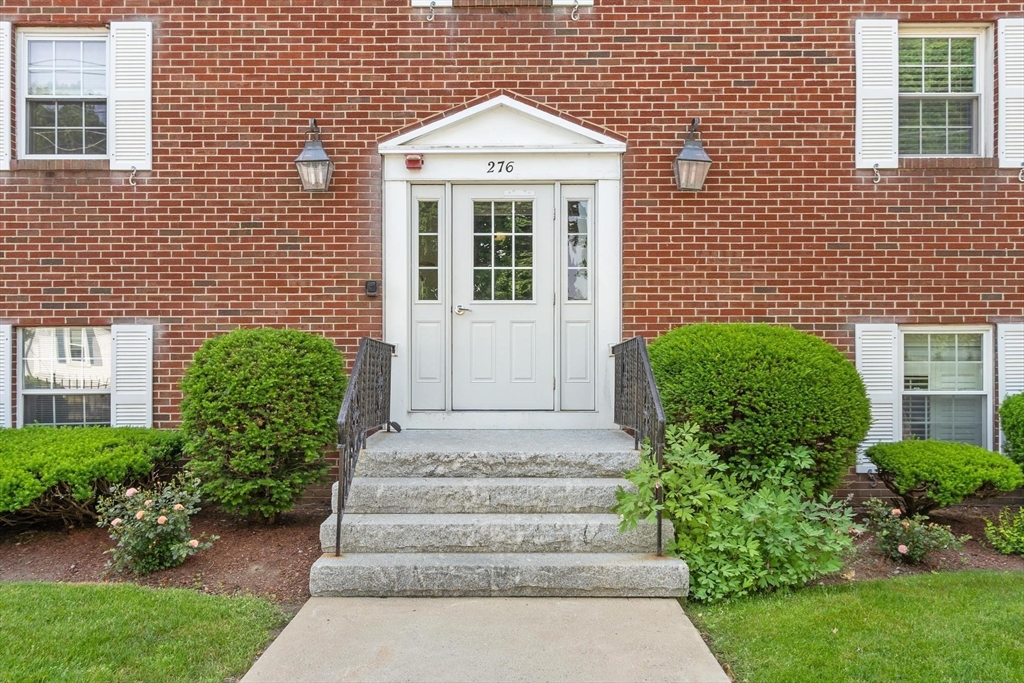 276 Albion Street # 12