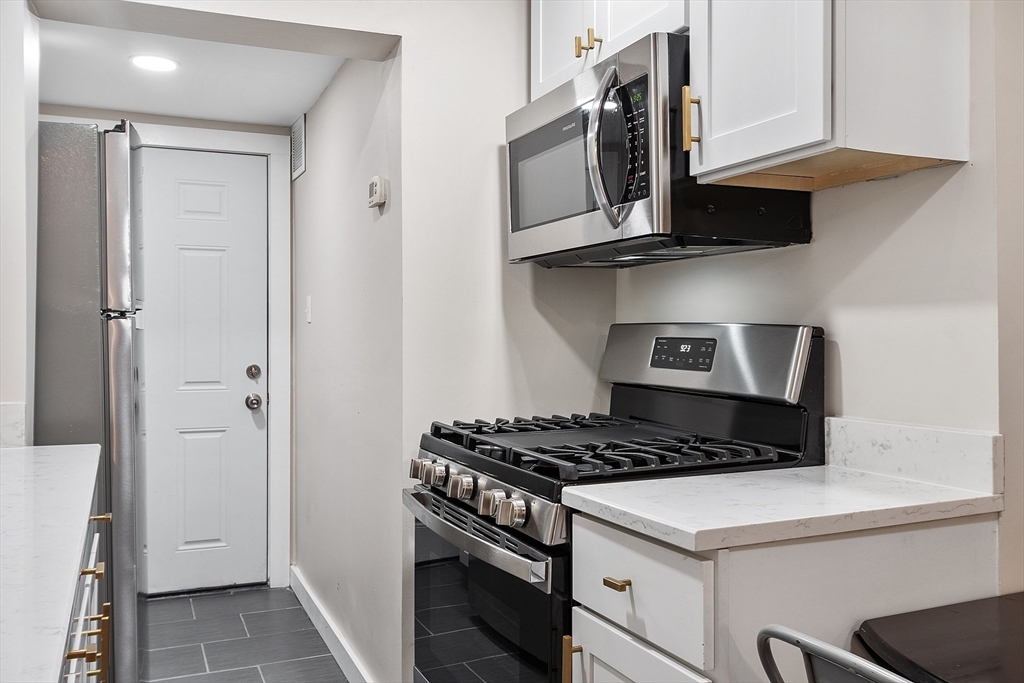 1 Hazel Street # 23L