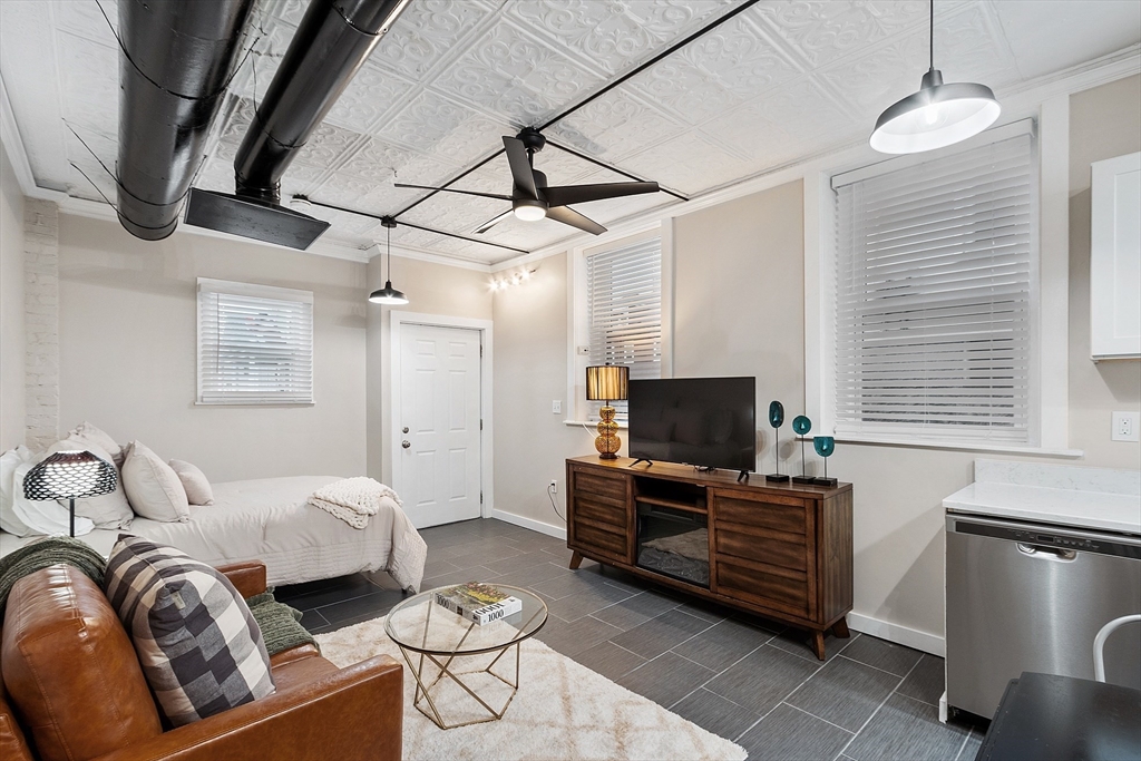 1 Hazel Street # 23L