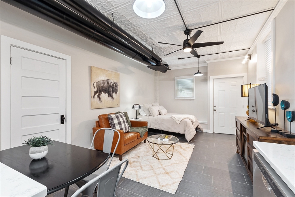 1 Hazel Street # 23L