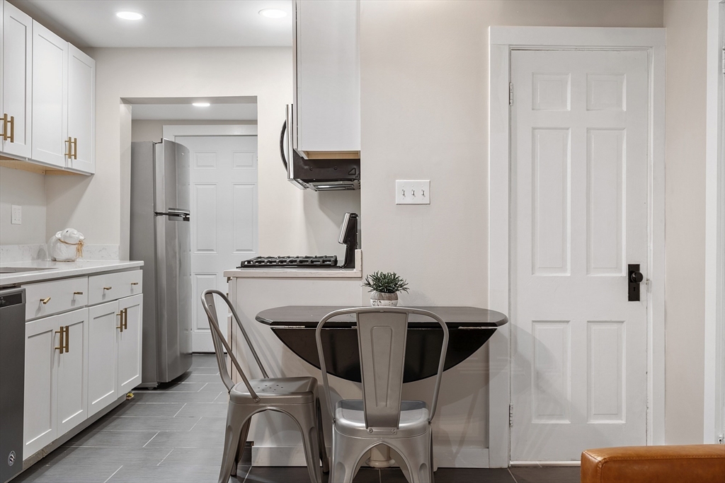 1 Hazel Street # 23L