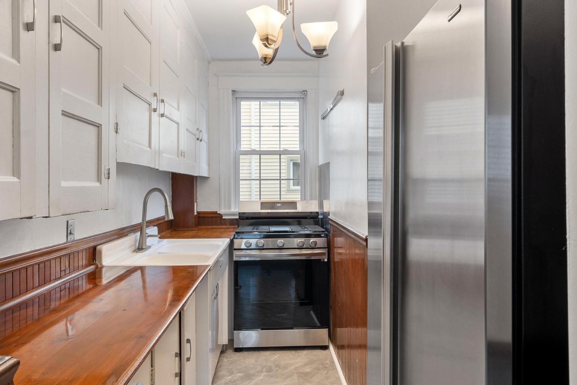 9 Glover Street # 1