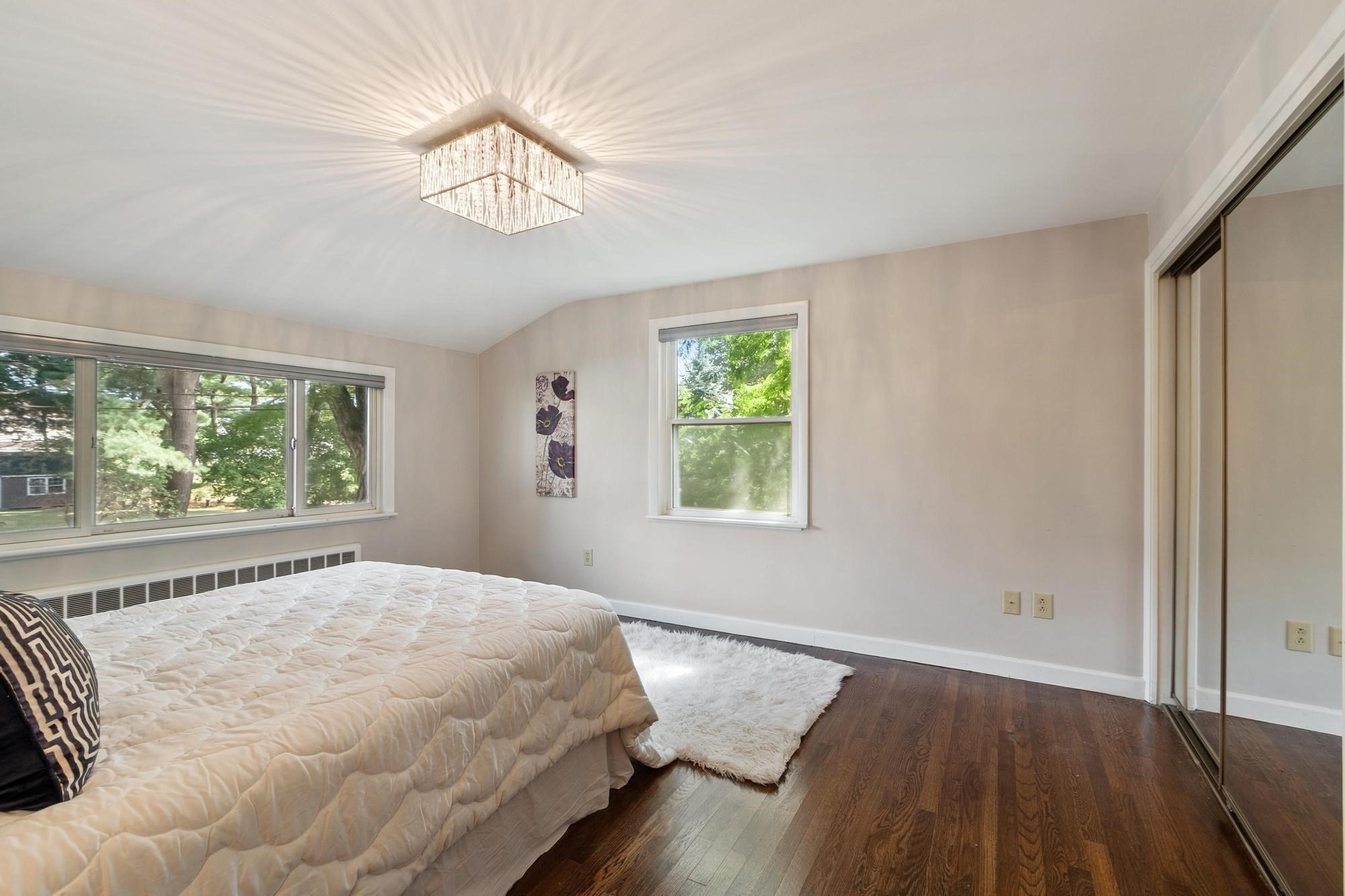 1 Standish Road