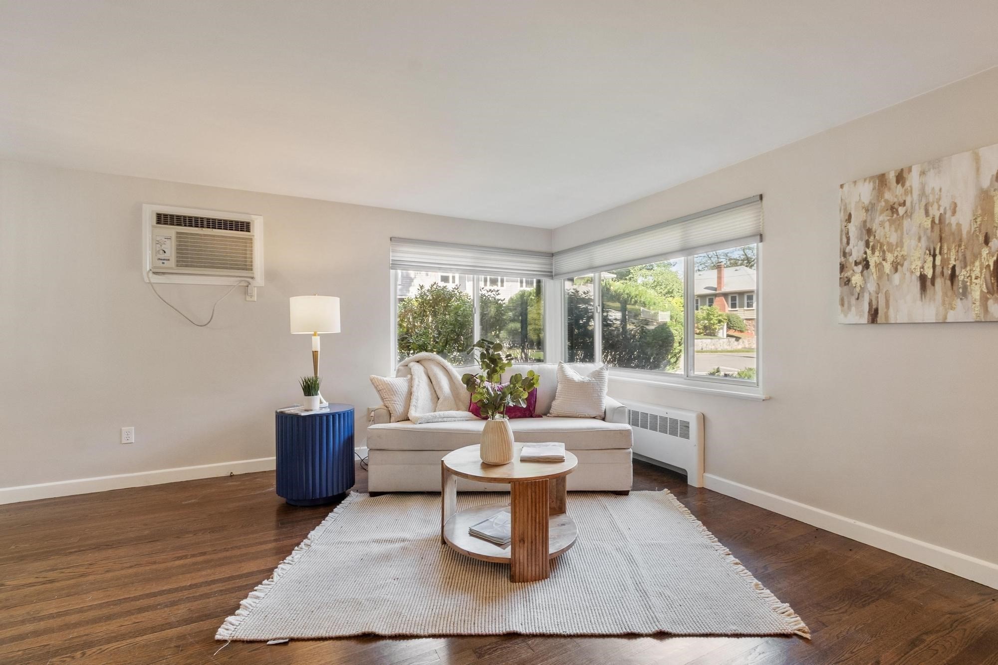 1 Standish Road