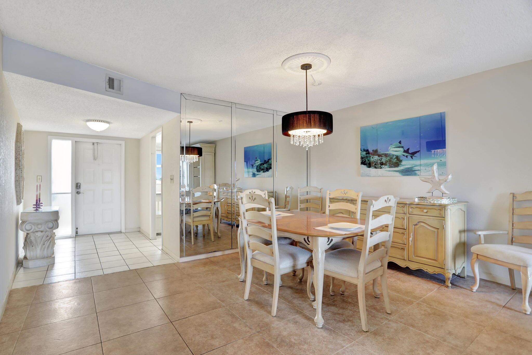 1523 E E Hillsboro Boulevard 533