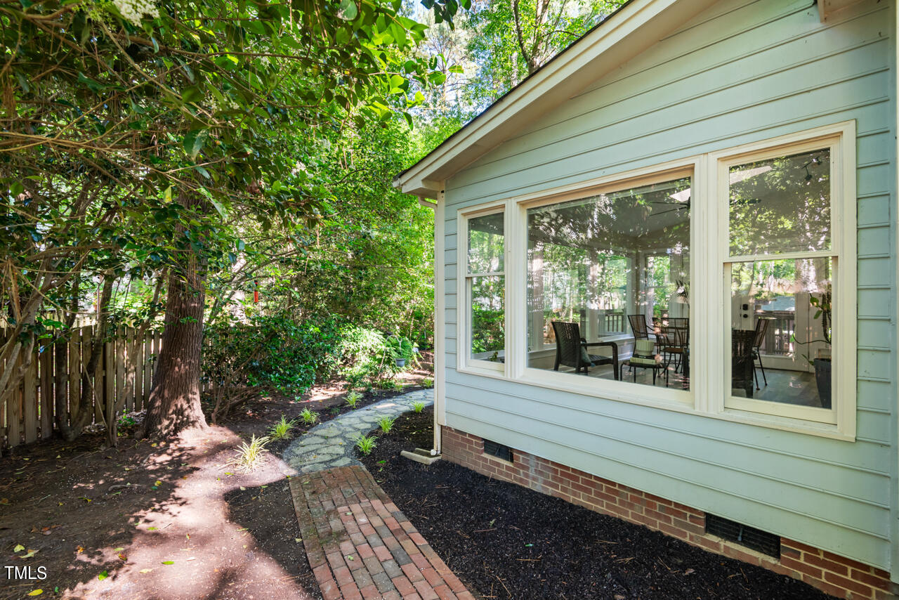 103 Croydon Place