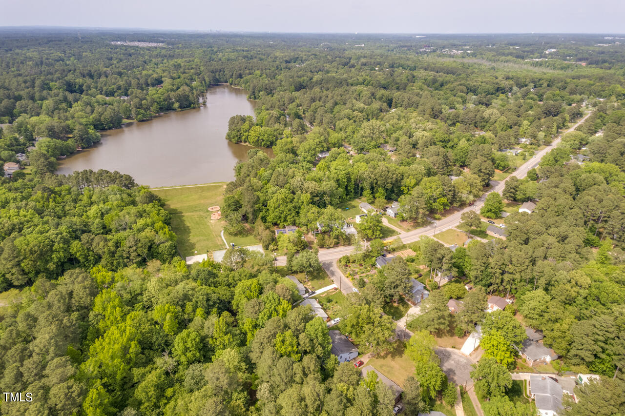 5707 Dedmon Court
