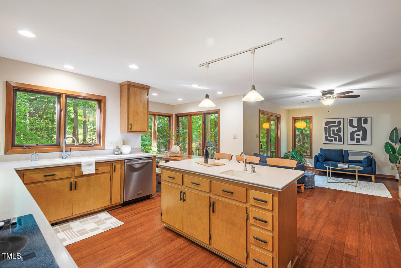 1103 Huntsman Drive