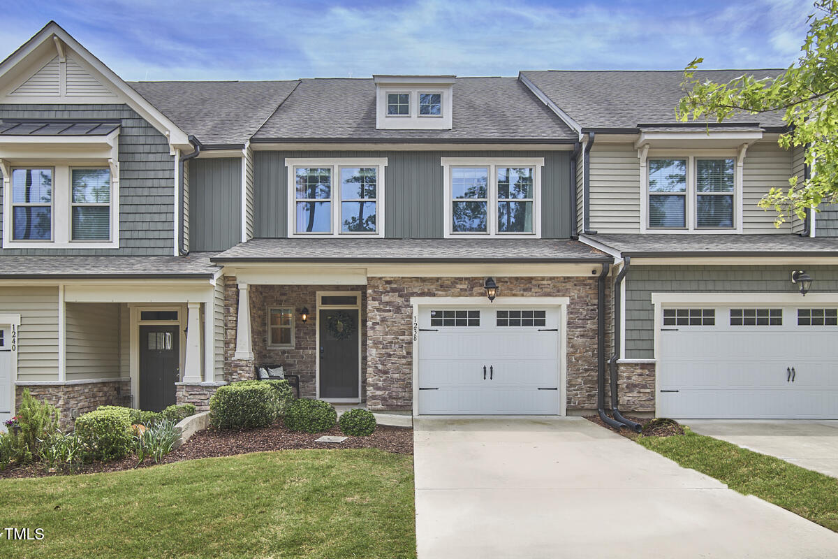 1238 Exchange Place