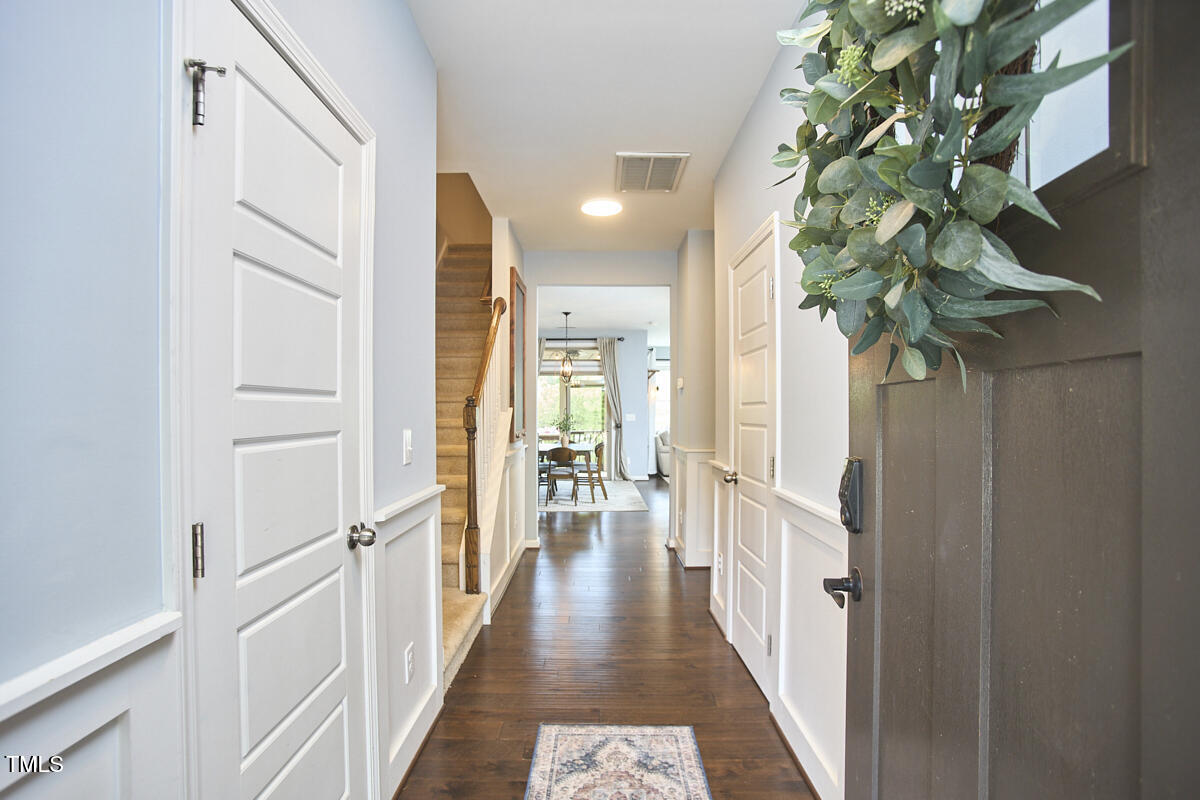 1238 Exchange Place