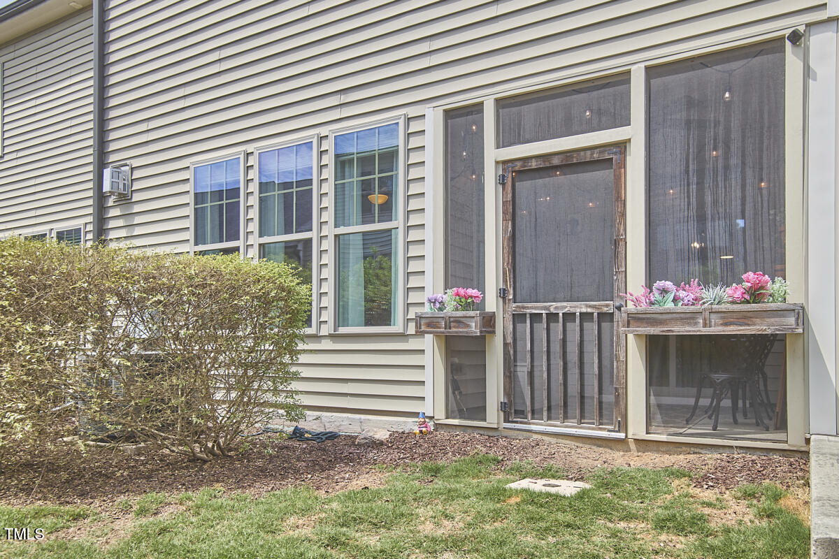 1238 Exchange Place
