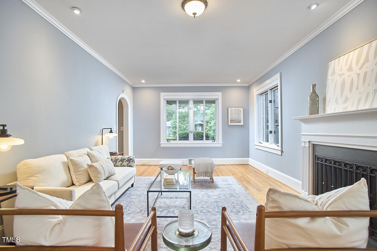 1410 Dollar Avenue