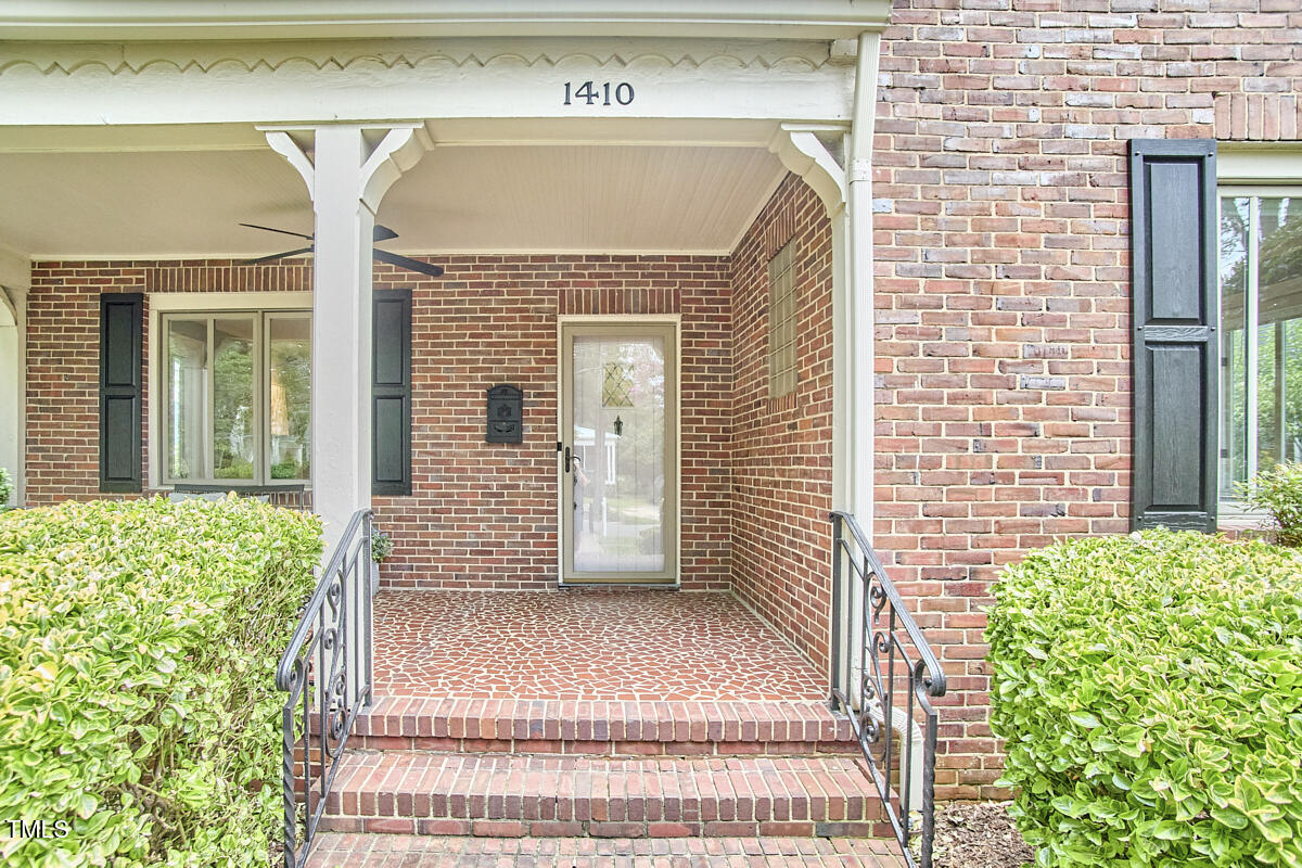 1410 Dollar Avenue