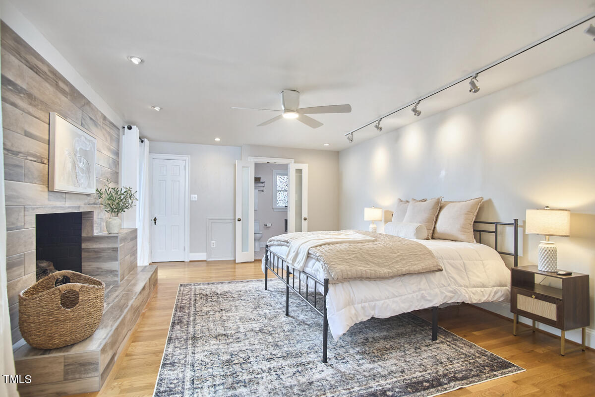 1410 Dollar Avenue